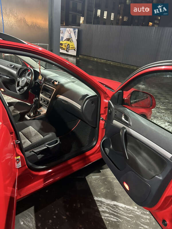 Универсал Skoda Octavia 2013 в Хмельницком фото 20 Универсал Skoda Octavia 2013 в Хмельницком