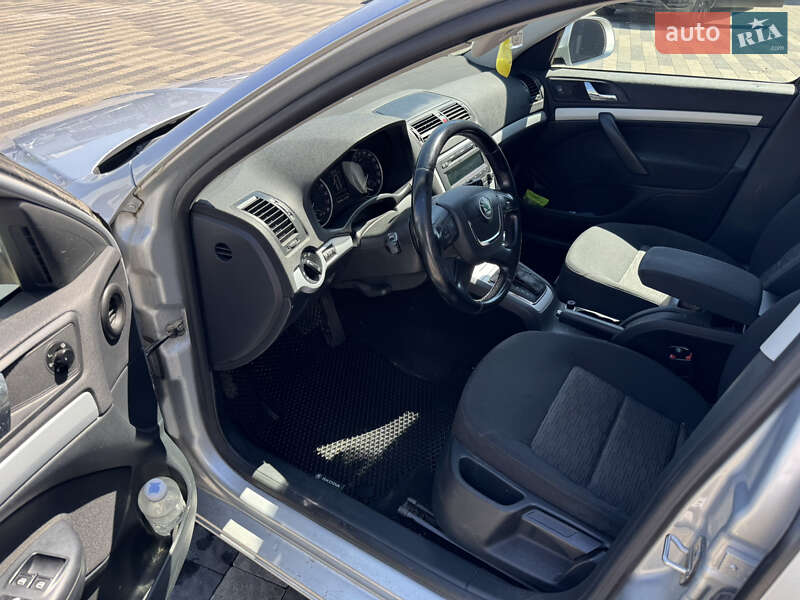 Лифтбек Skoda Octavia 2011 в Ужгороде фото 7 Лифтбек Skoda Octavia 2011 в Ужгороде