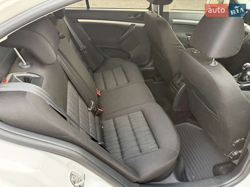 Лифтбек Skoda Octavia 2011 в Кривом Роге