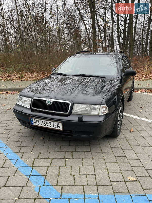 Універсал Skoda Octavia 2000 в Львові