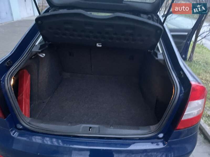 Лифтбек Skoda Octavia 2012 в Тернополе
