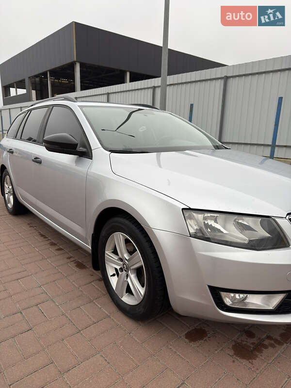 Универсал Skoda Octavia 2014 в Полтаве