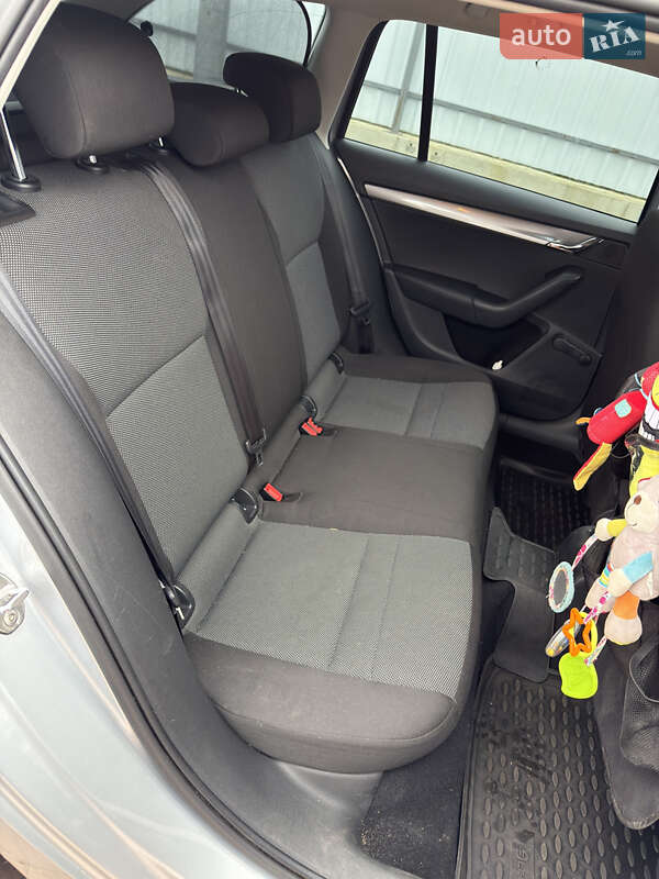 Универсал Skoda Octavia 2014 в Полтаве