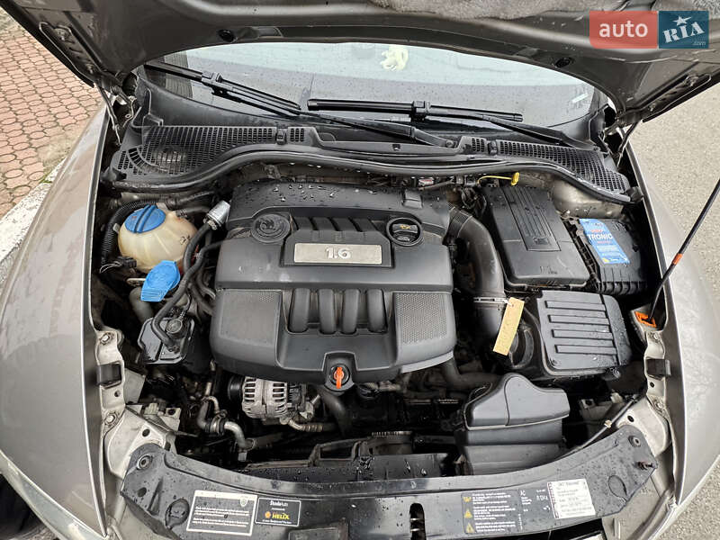 Лифтбек Skoda Octavia 2008 в Фастове