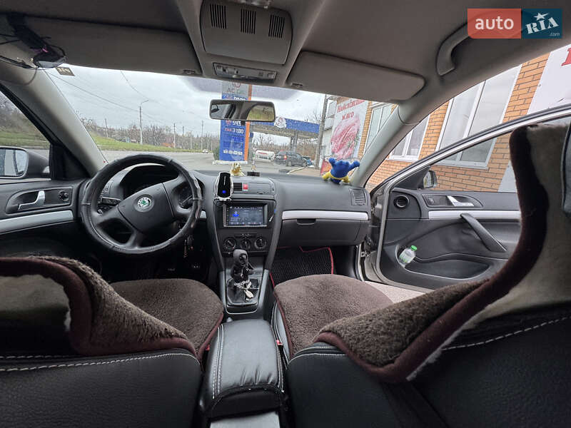 Лифтбек Skoda Octavia 2008 в Фастове