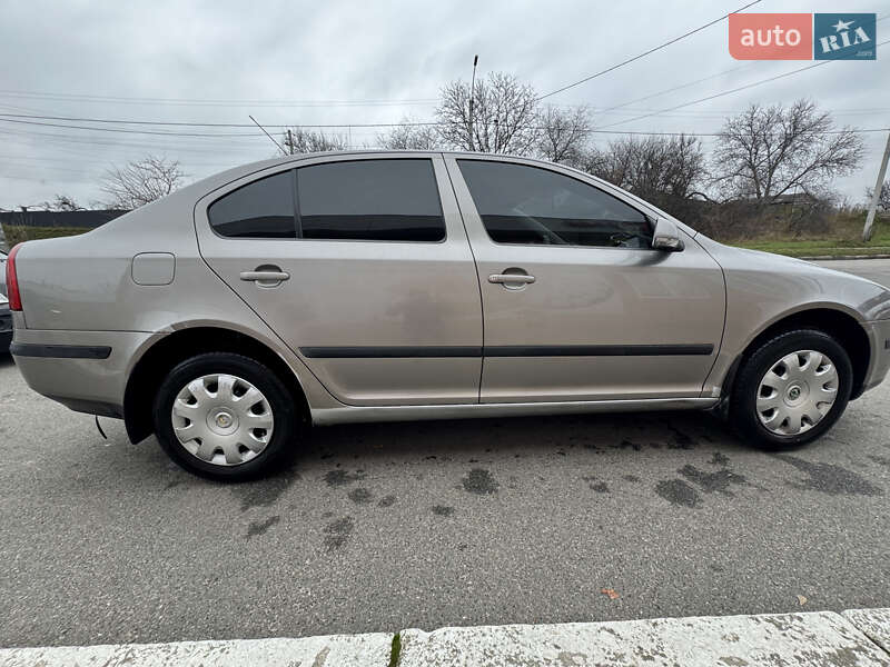 Лифтбек Skoda Octavia 2008 в Фастове