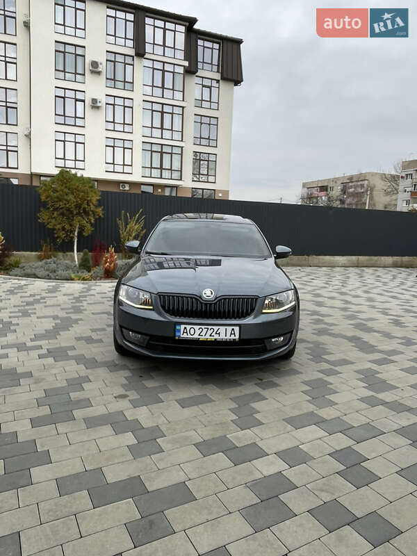 Ліфтбек Skoda Octavia 2015 в Мукачевому