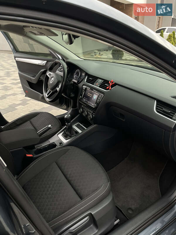 Ліфтбек Skoda Octavia 2015 в Мукачевому