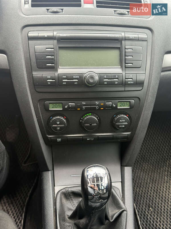 Универсал Skoda Octavia 2008 в Сумах