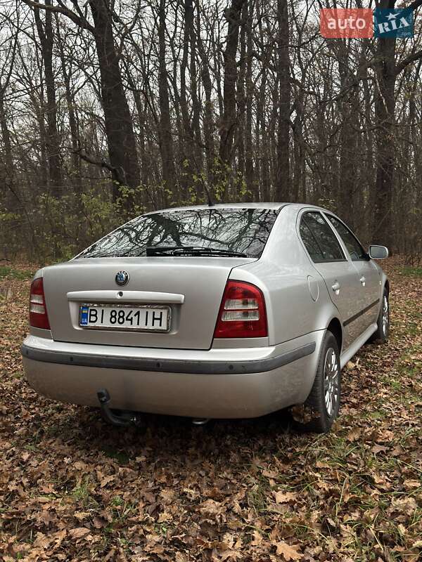Лифтбек Skoda Octavia 2002 в Онуфриевке