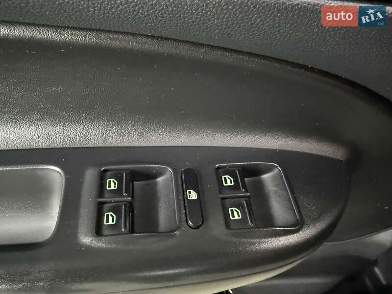 Универсал Skoda Octavia 2012 в Кременце фото 68 Универсал Skoda Octavia 2012 в Кременце