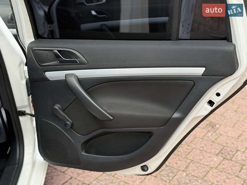 Универсал Skoda Octavia 2008 в Стрые