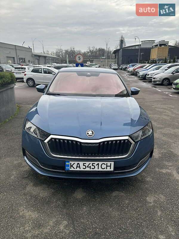 Ліфтбек Skoda Octavia 2021 в Києві