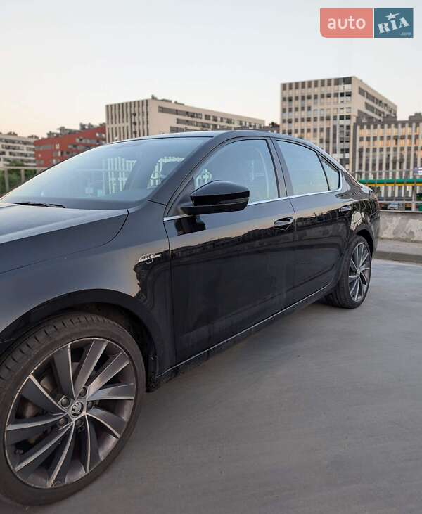 Лифтбек Skoda Octavia 2018 в Львове