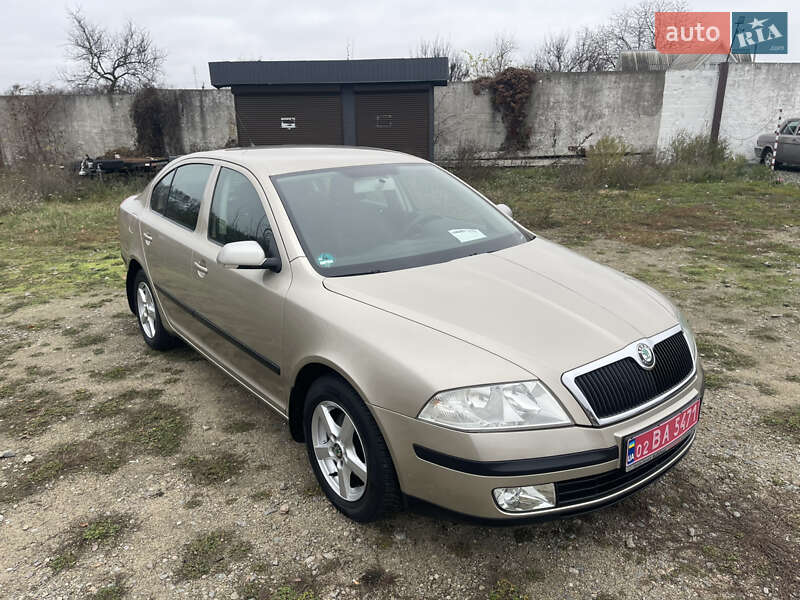 Лифтбек Skoda Octavia 2005 в Умани