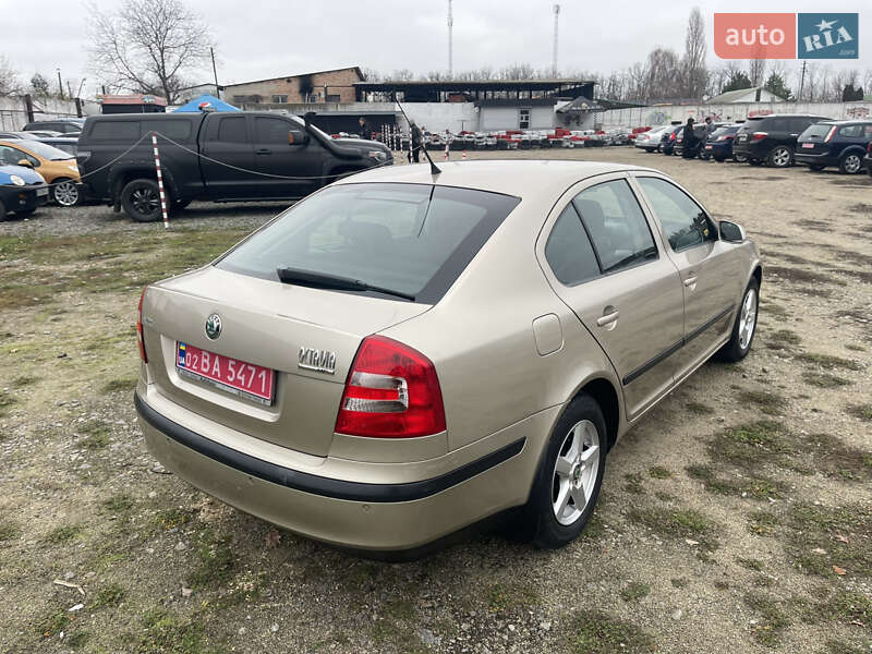 Лифтбек Skoda Octavia 2005 в Умани