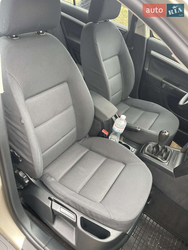 Лифтбек Skoda Octavia 2005 в Умани