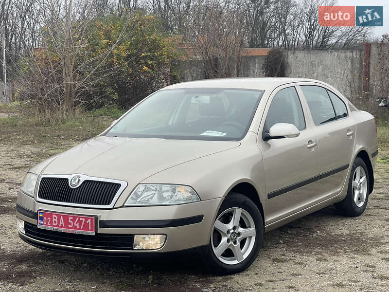 Лифтбек Skoda Octavia 2005 в Умани