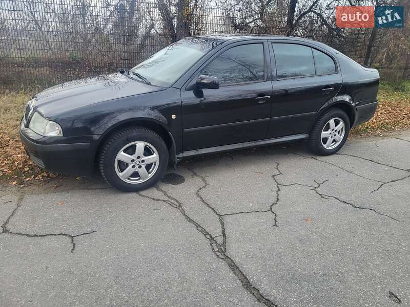 Ліфтбек Skoda Octavia 2005 в Кременчуці