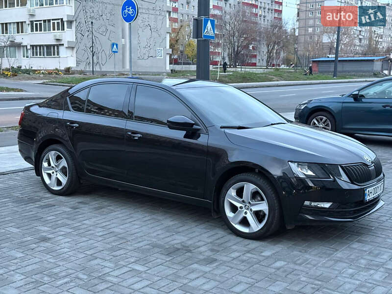 Ліфтбек Skoda Octavia 2018 в Дніпрі фото 3 Ліфтбек Skoda Octavia 2018 в Дніпрі