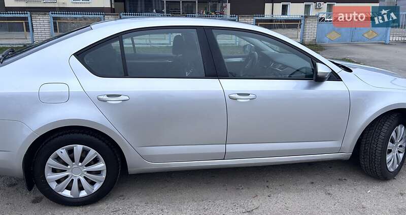 Лифтбек Skoda Octavia 2013 в Киеве