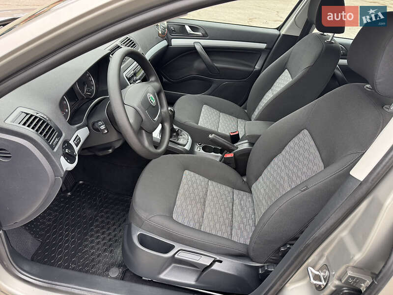 Универсал Skoda Octavia 2009 в Умани