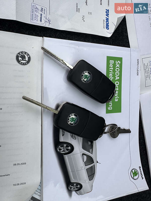 Универсал Skoda Octavia 2009 в Умани