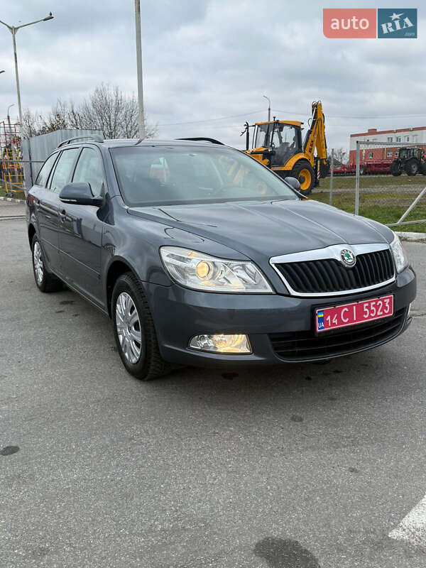 Универсал Skoda Octavia 2009 в Виннице