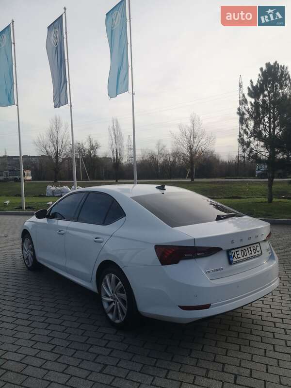 Лифтбек Skoda Octavia 2023 в Кривом Роге