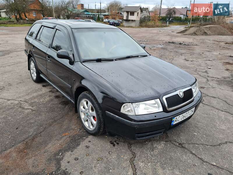 Универсал Skoda Octavia 2000 в Заречном