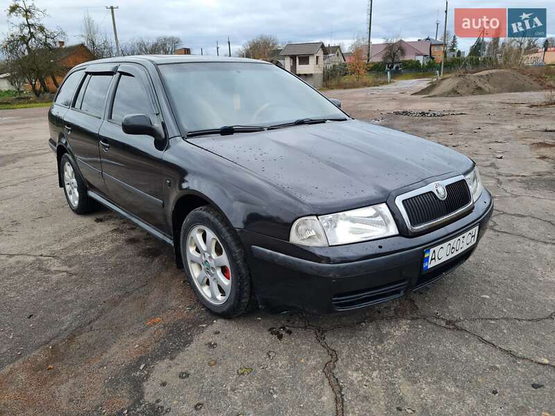 Универсал Skoda Octavia 2000 в Заречном