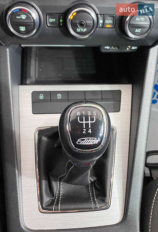 Универсал Skoda Octavia 2015 в Львове