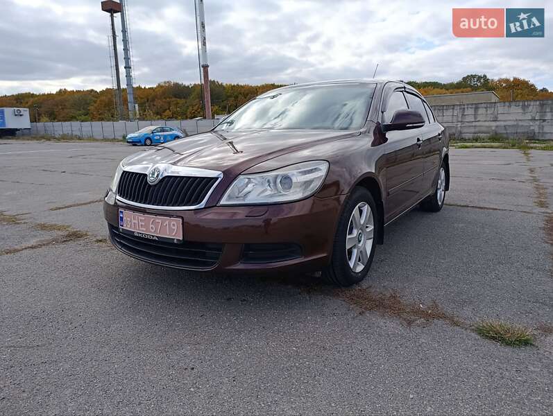 Ліфтбек Skoda Octavia 2010 в Вінниці