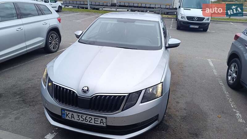 Лифтбек Skoda Octavia 2017 в Киеве фото 2 Лифтбек Skoda Octavia 2017 в Киеве