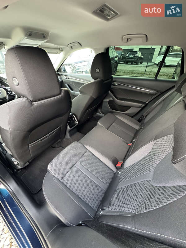 Универсал Skoda Octavia 2020 в Ивано-Франковске