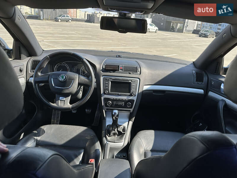 Лифтбек Skoda Octavia 2010 в Киеве фото 10 Лифтбек Skoda Octavia 2010 в Киеве