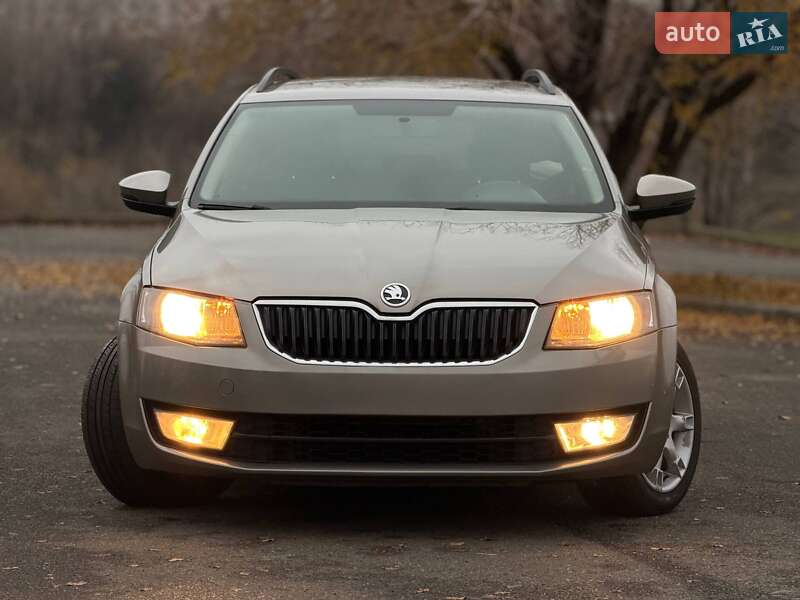 Универсал Skoda Octavia 2013 в Кривом Роге