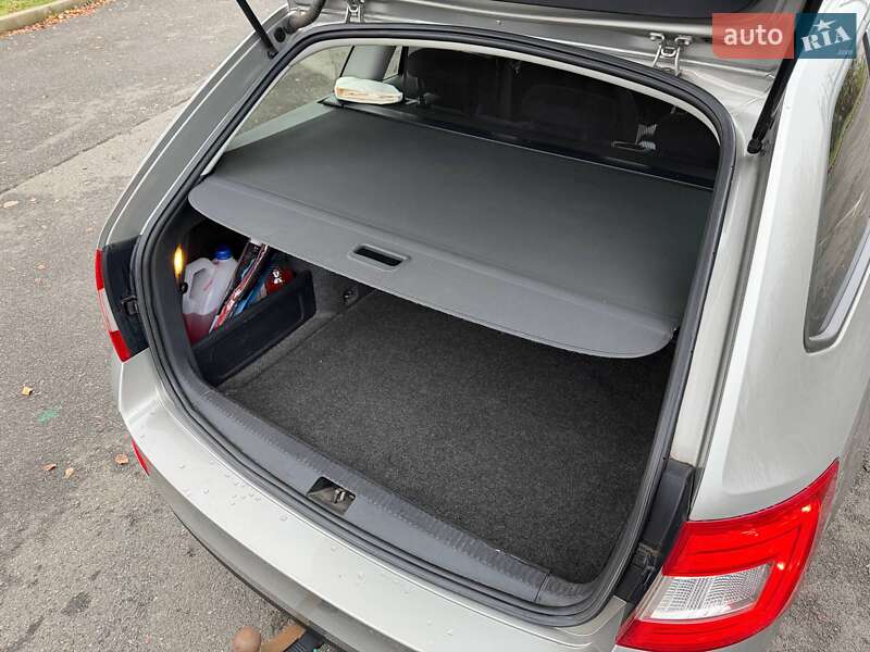 Универсал Skoda Octavia 2013 в Кривом Роге