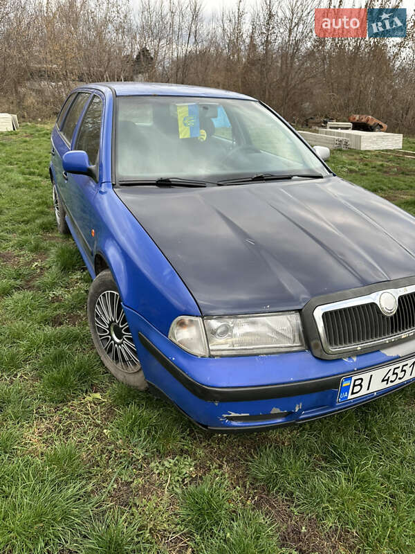 Универсал Skoda Octavia 2000 в Ахтырке