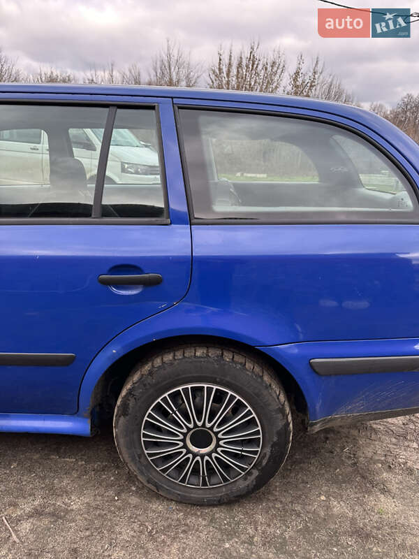 Универсал Skoda Octavia 2000 в Ахтырке