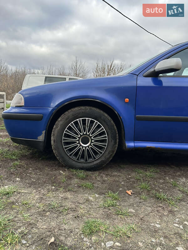 Универсал Skoda Octavia 2000 в Ахтырке