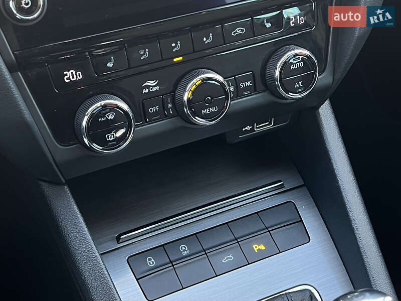 Универсал Skoda Octavia 2020 в Луцке