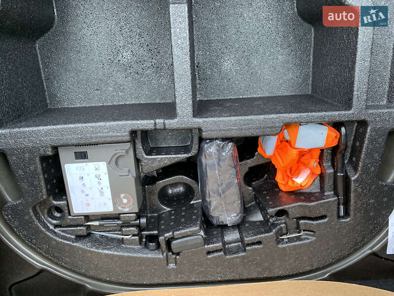 Універсал Skoda Octavia 2017 в Житомирі