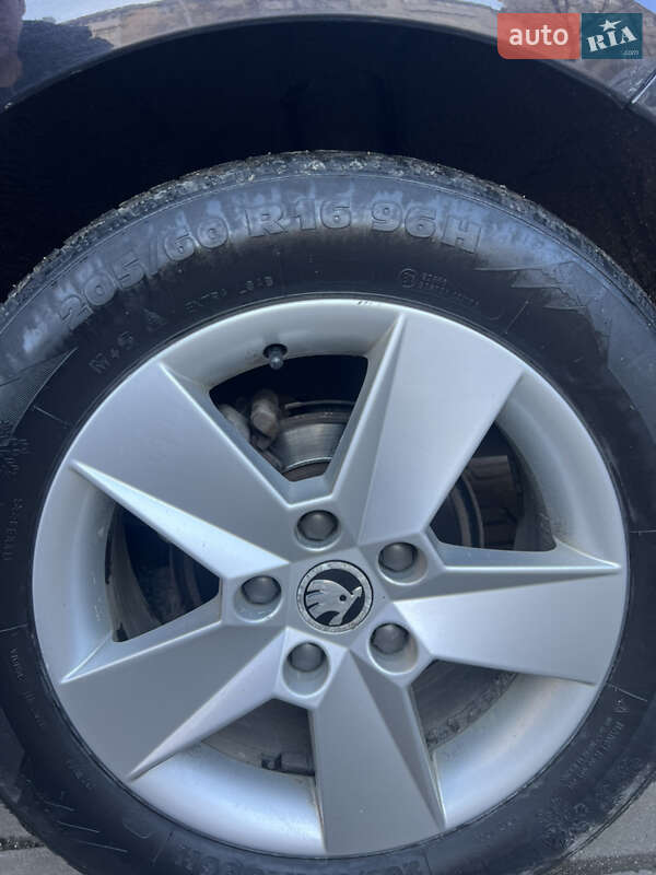 Універсал Skoda Octavia 2014 в Тернополі фото 14 Універсал Skoda Octavia 2014 в Тернополі