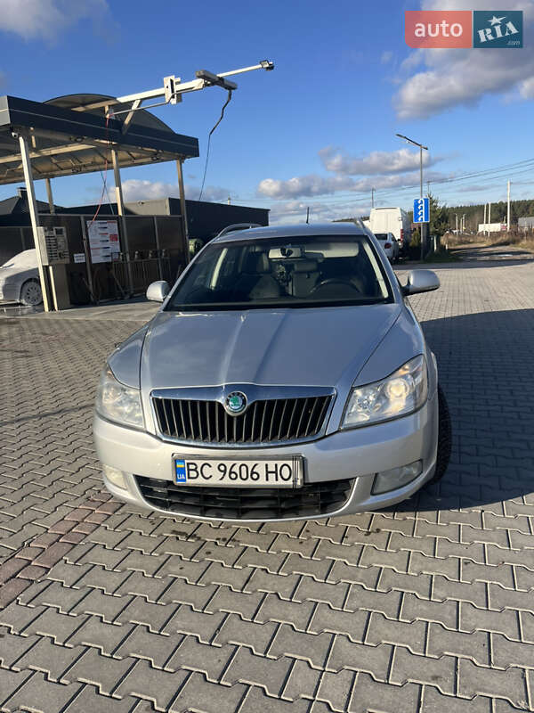 Универсал Skoda Octavia 2011 в Львове