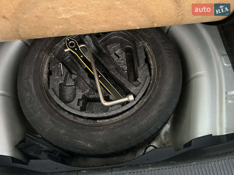 Универсал Skoda Octavia 2011 в Львове