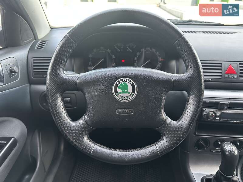 Лифтбек Skoda Octavia 2009 в Тернополе