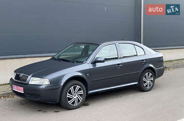 Лифтбек Skoda Octavia 2009 в Киеве