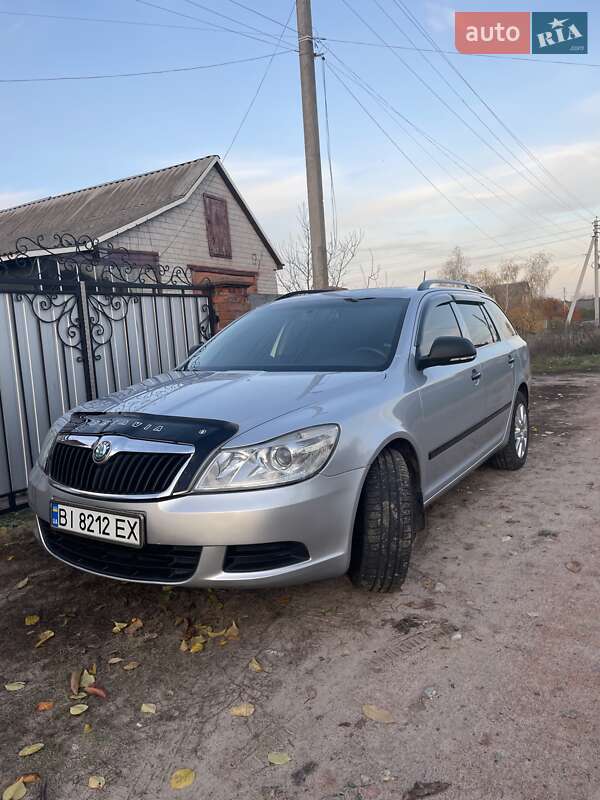 Универсал Skoda Octavia 2013 в Новых Санжарах фото 10 Универсал Skoda Octavia 2013 в Новых Санжарах