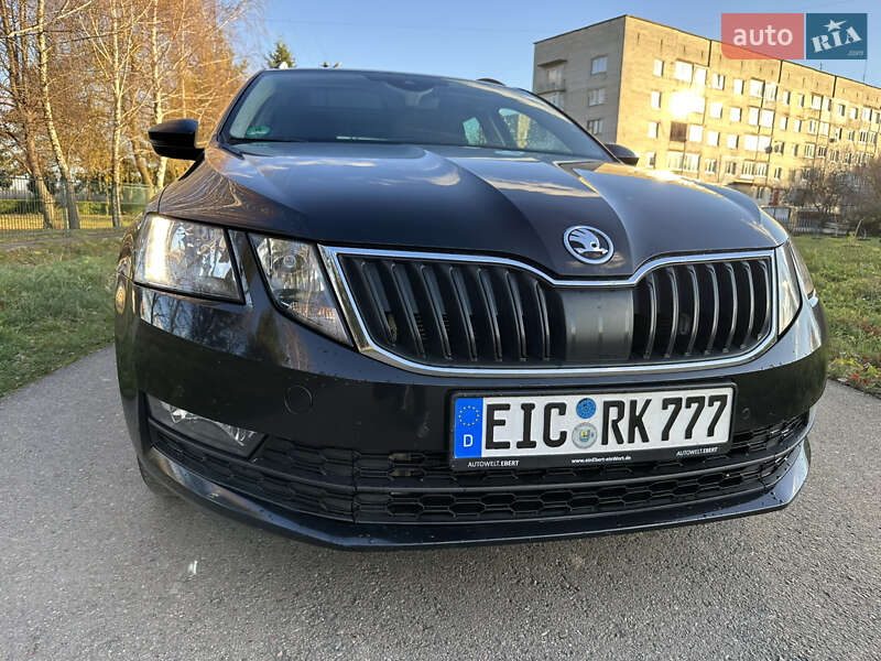 Универсал Skoda Octavia 2017 в Стрые